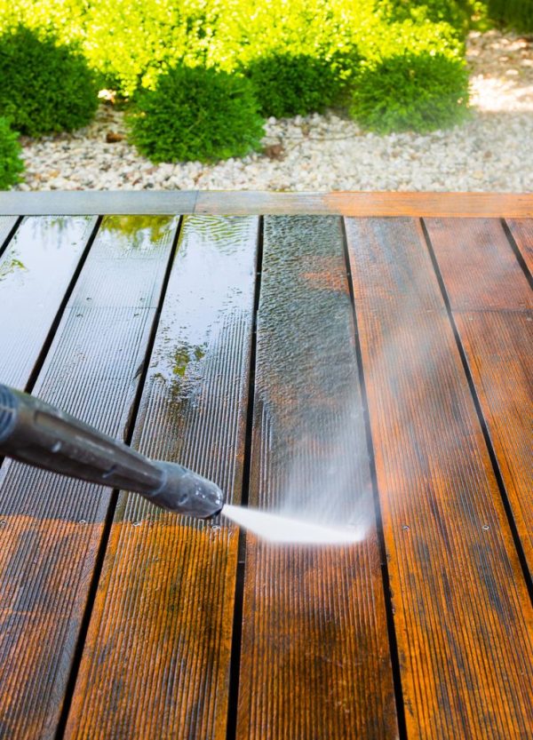 should i hire a professional to pressure wash my deck